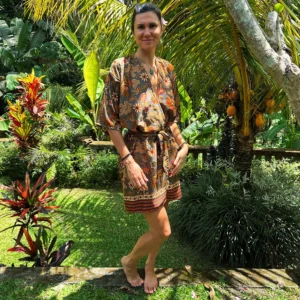 Chalatas Kimono – gyvenimo spalvos