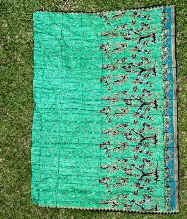 Prabangus sarong'as, altorius - sodai